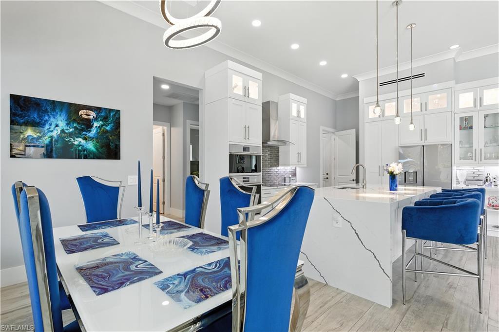 ESTATES - Residential