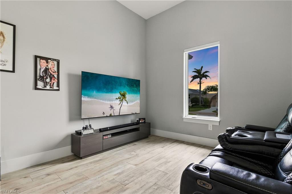 ESTATES - Residential