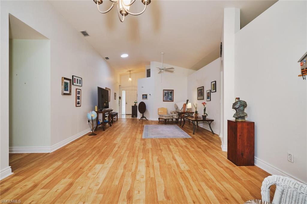 PALM ISLE - Residential