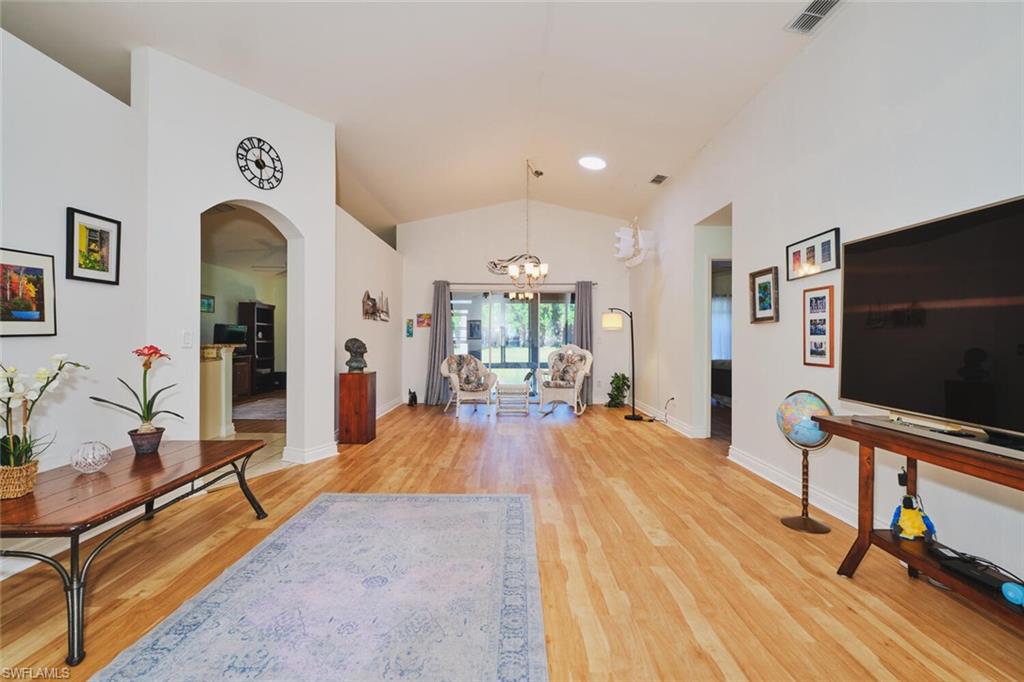 PALM ISLE - Residential