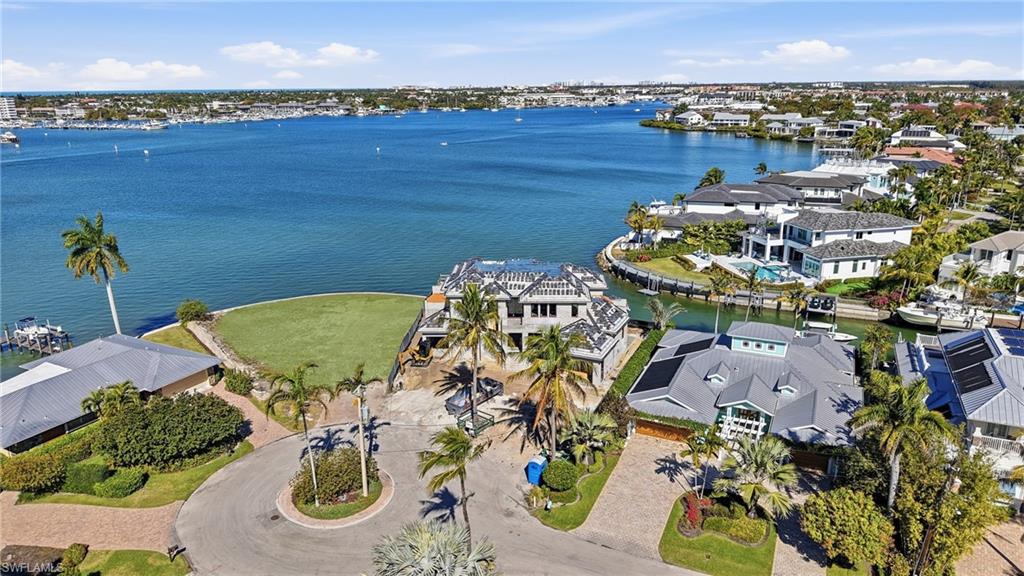 ROYAL HARBOR - Residential