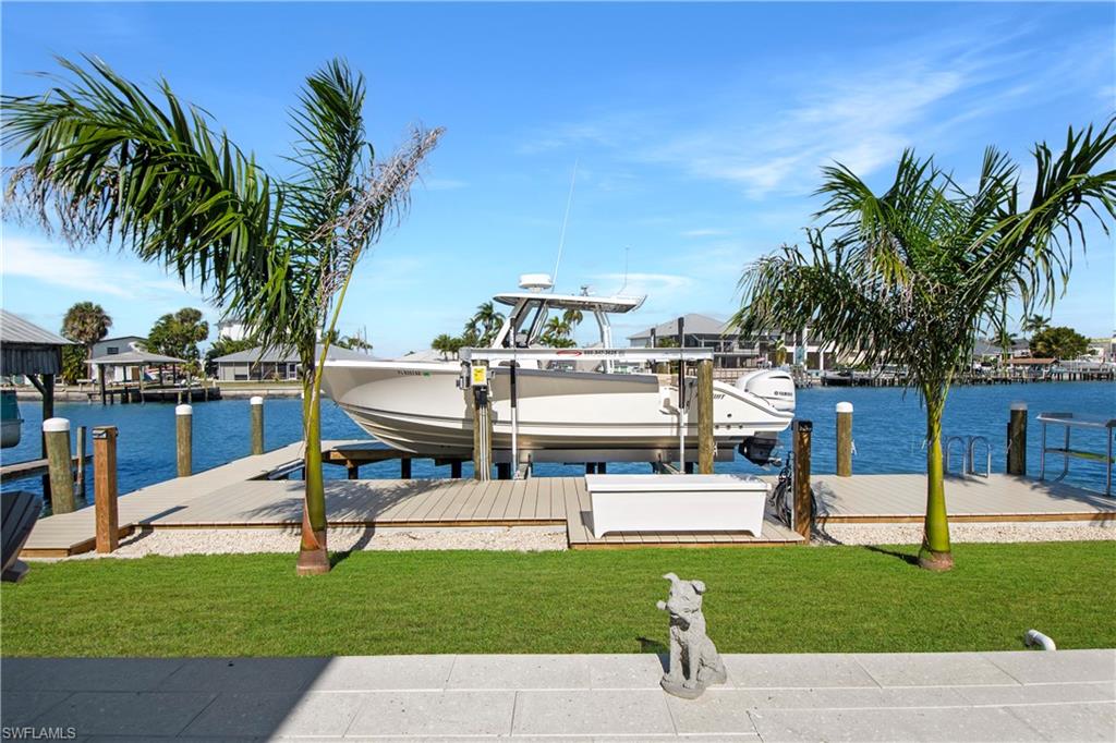 ISLES OF CAPRI - Residential