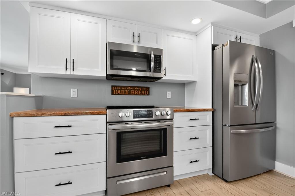 ISLES OF CAPRI - Residential