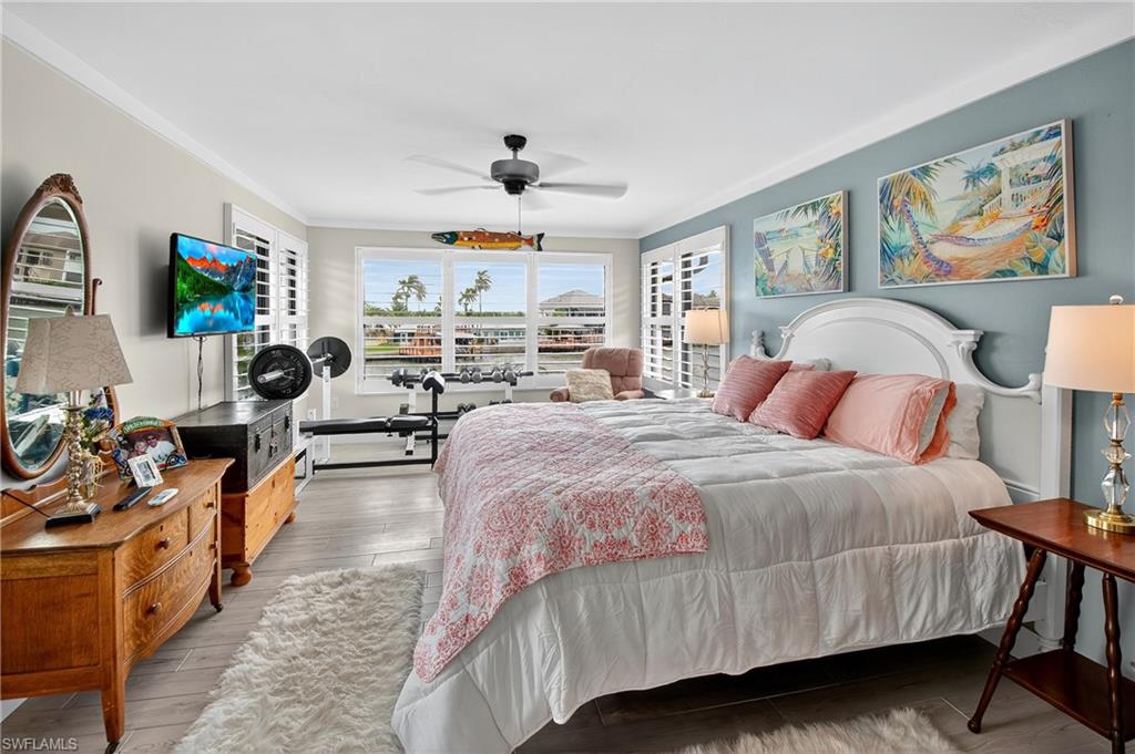 ISLES OF CAPRI - Residential