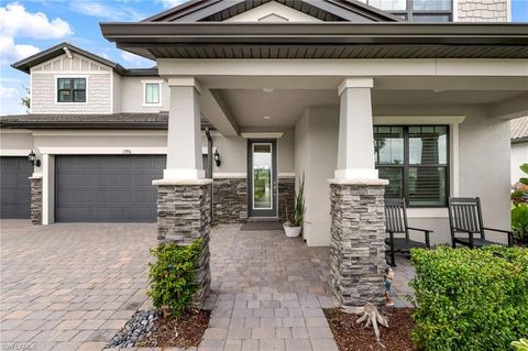 17596 Kinzie LN ESTERO FL 33928