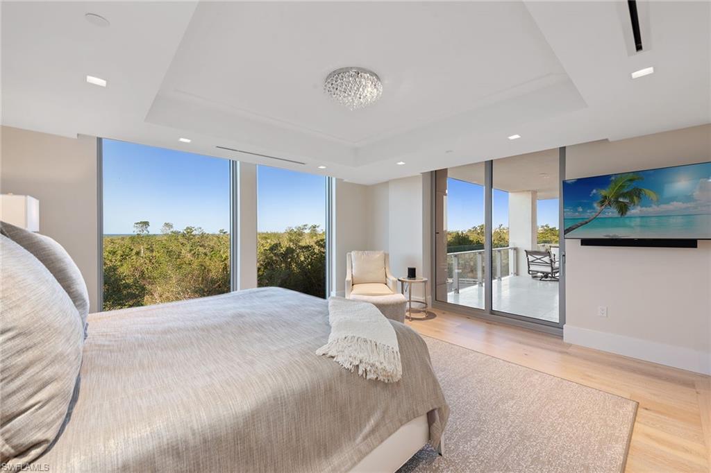 MYSTIQUE - Residential