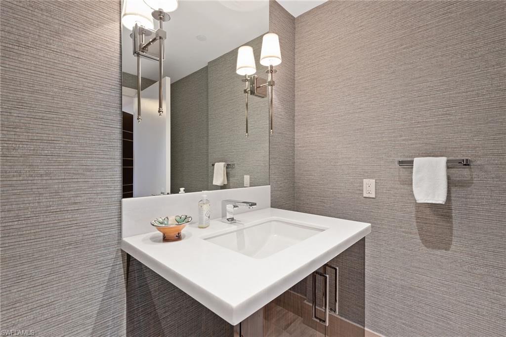 MYSTIQUE - Residential