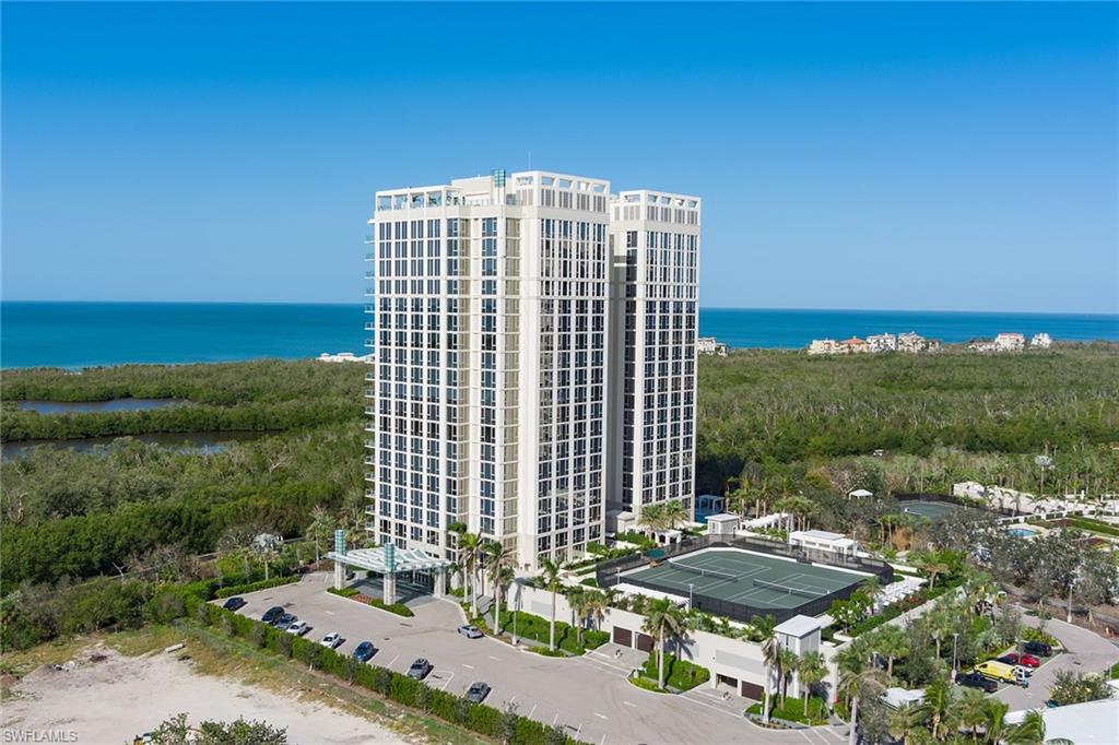 MYSTIQUE - Residential