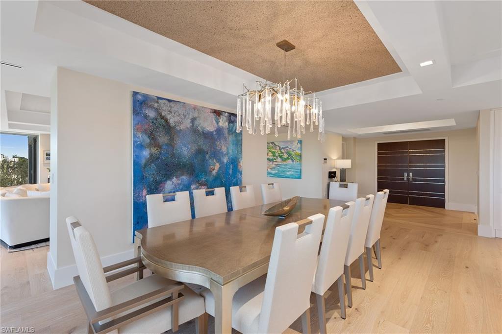 MYSTIQUE - Residential