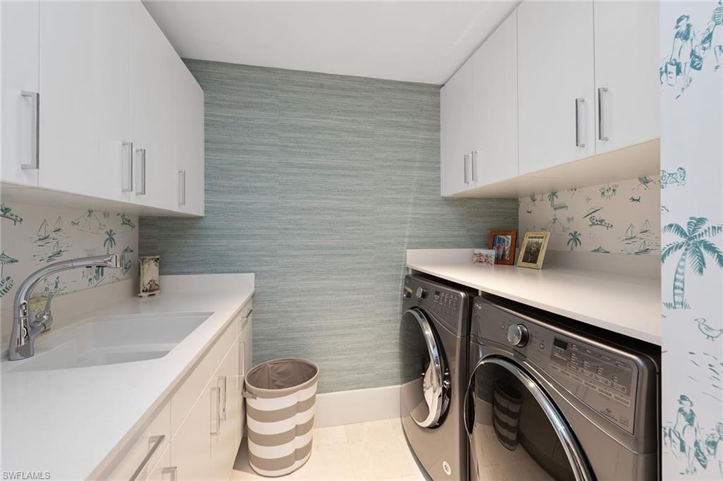 MYSTIQUE - Residential