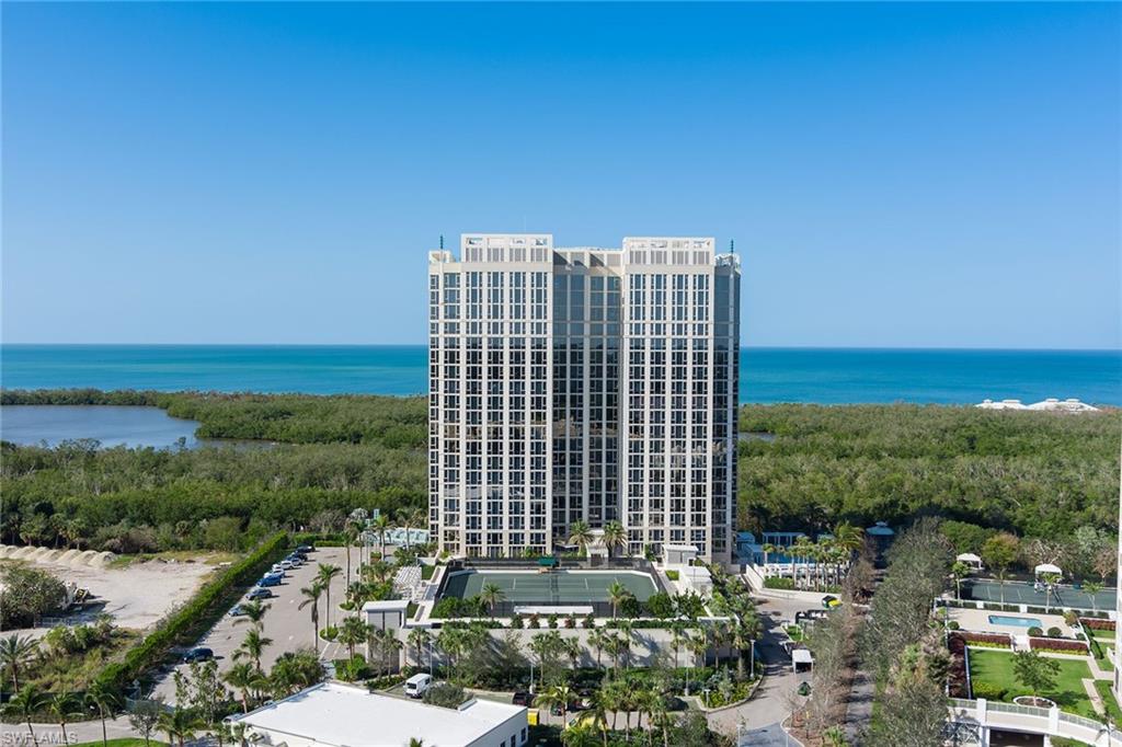 MYSTIQUE - Residential