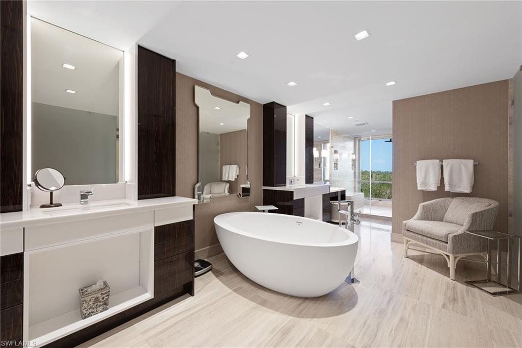 MYSTIQUE - Residential