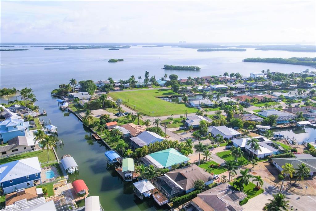 SANDPIPER VILLAGE - Residential