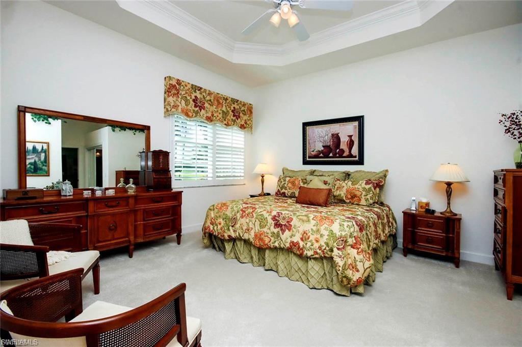 CROWN COLONY - Residential