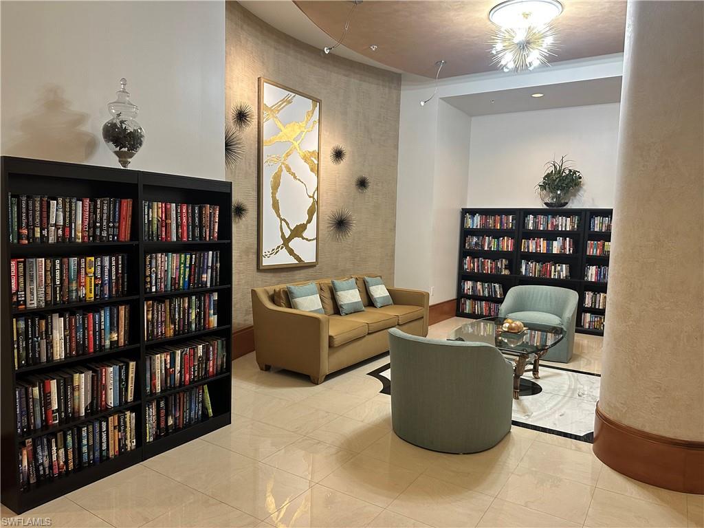 HIGH POINT PLACE - Residential