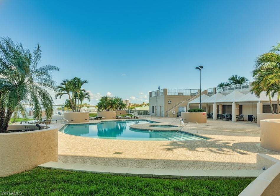 HIGH POINT PLACE - Residential