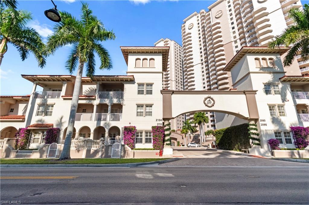 HIGH POINT PLACE - Residential