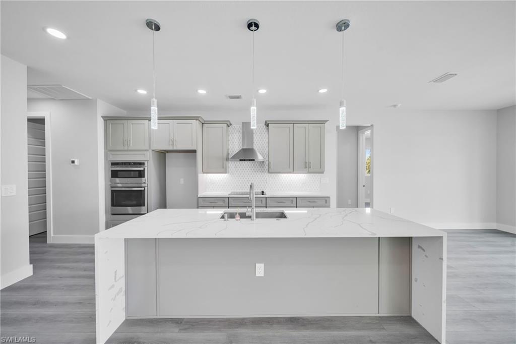 CAPE CORAL - Residential Lease