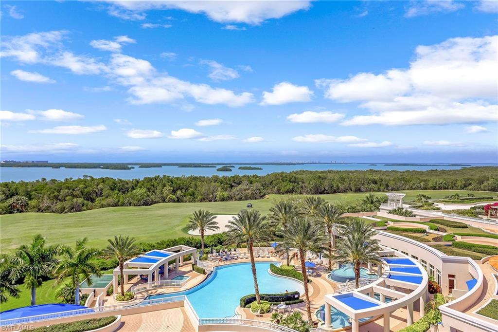 ESPERIA SOUTH - Residential