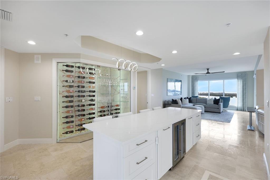 ESPERIA SOUTH - Residential