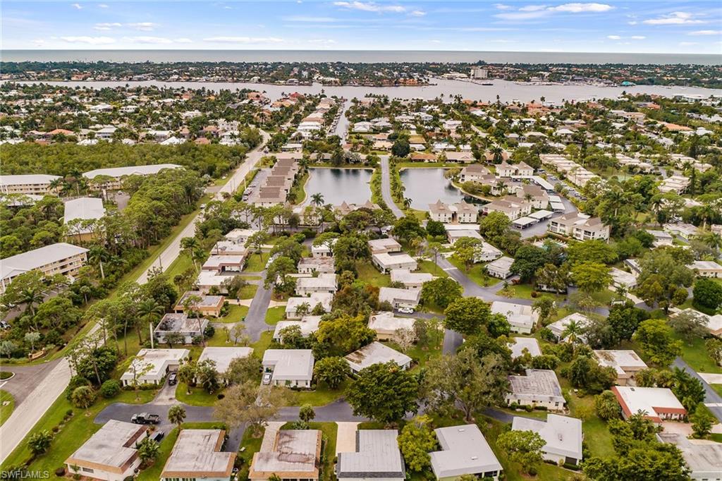 ROYAL ARMS VILLAS - Residential