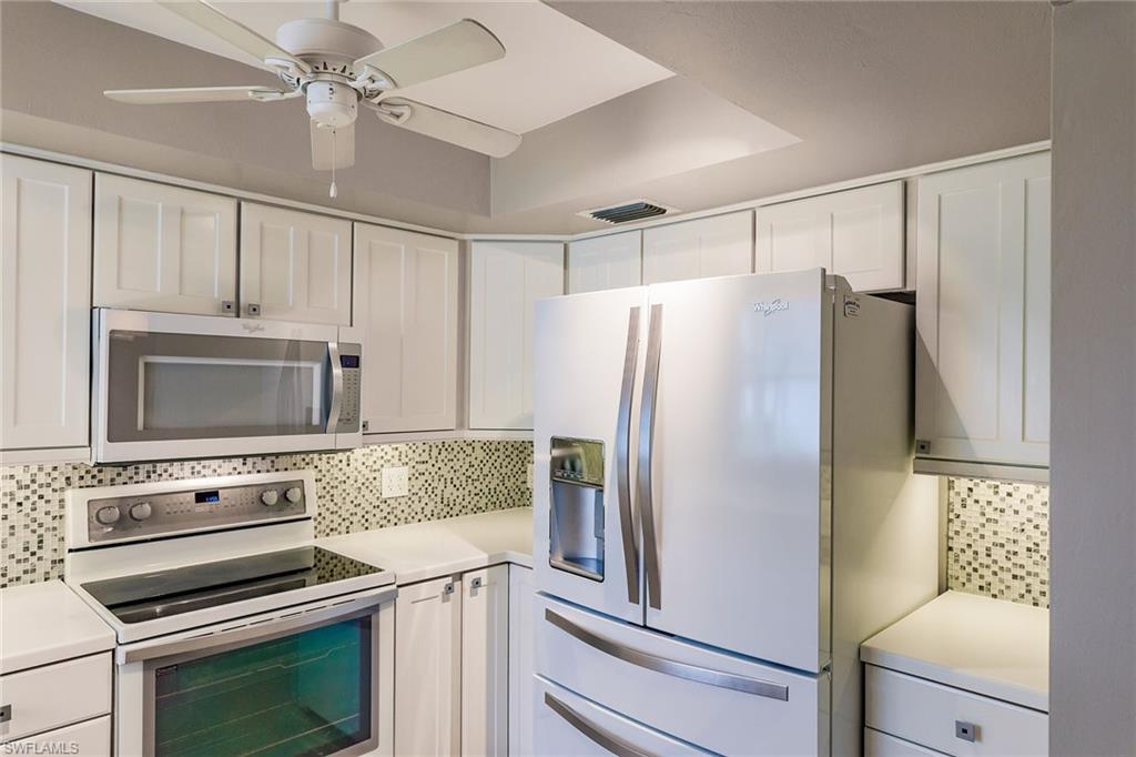 ROYAL ARMS VILLAS - Residential