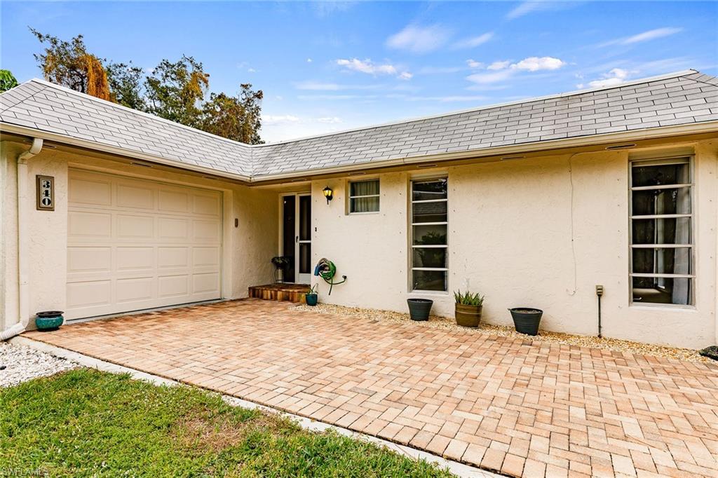 ROYAL ARMS VILLAS - Residential