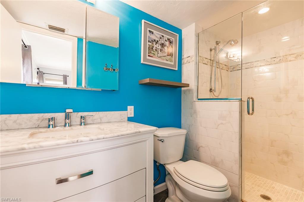 ROYAL ARMS VILLAS - Residential