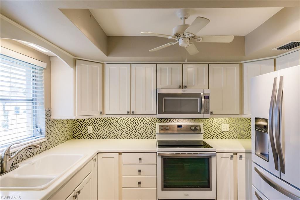 ROYAL ARMS VILLAS - Residential