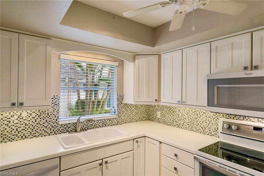 ROYAL ARMS VILLAS - Residential