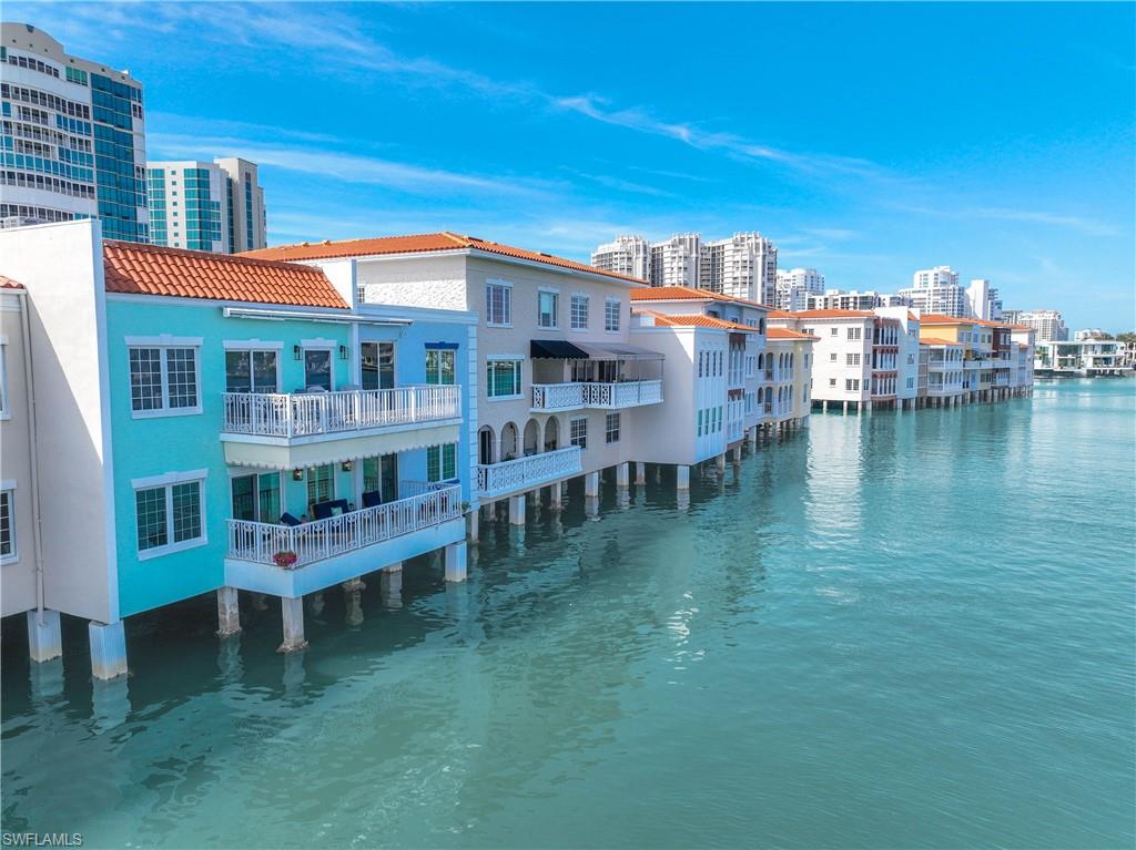 4000 Gulf Shore BLVD N 500