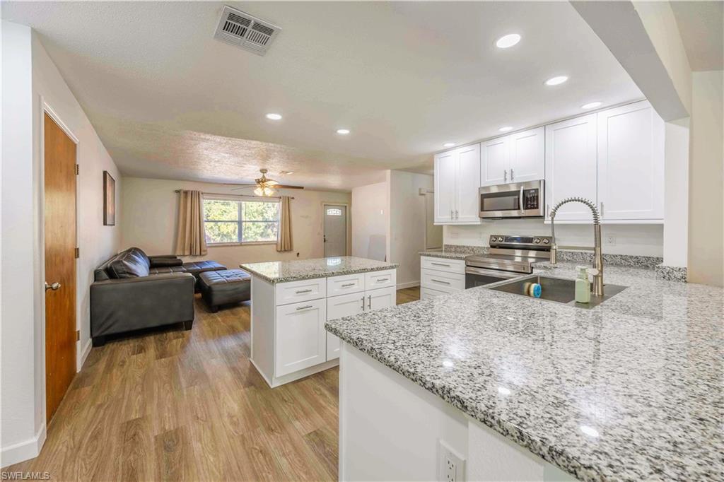 PORT CHARLOTTE - Residential