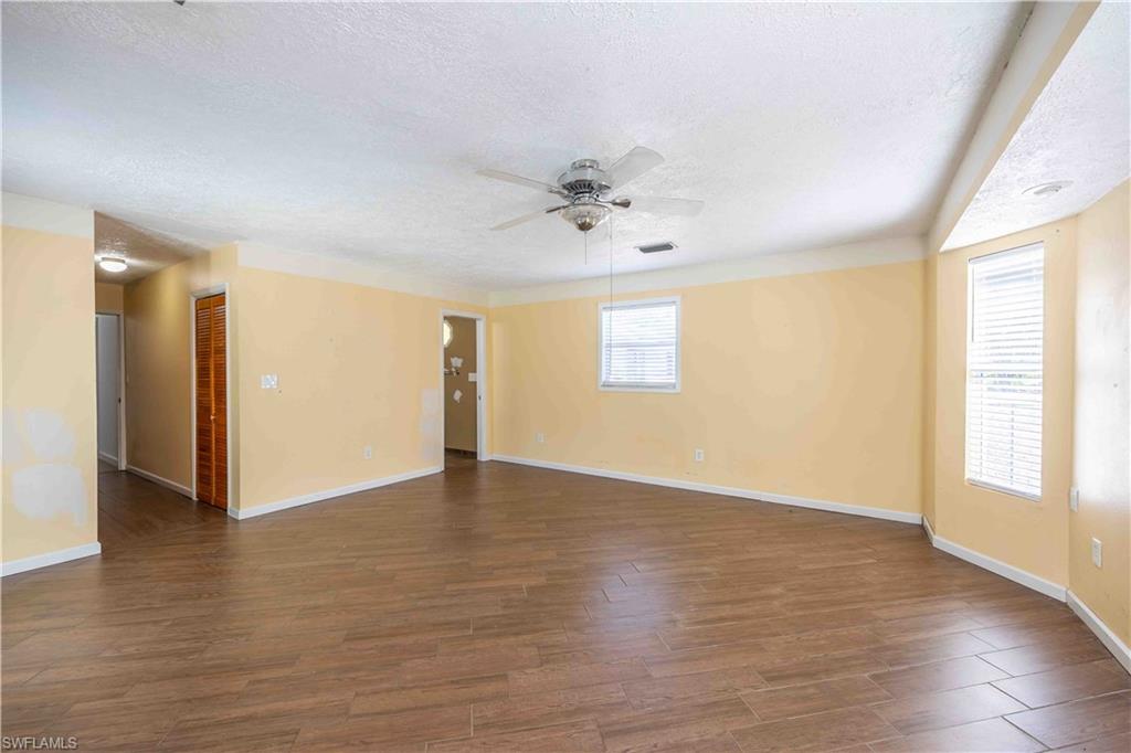 PORT CHARLOTTE - Residential