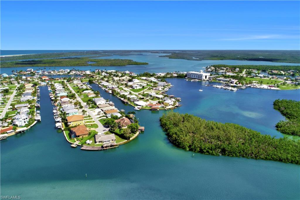 ISLES OF CAPRI - Residential