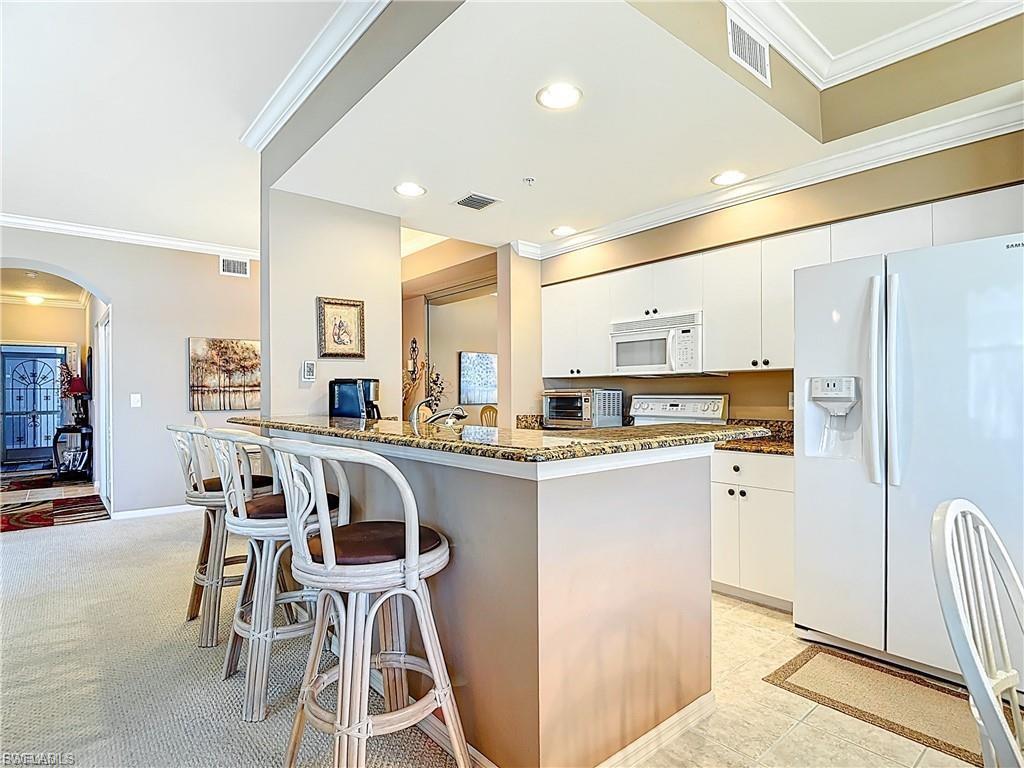 FAIRWAY ISLES - Residential