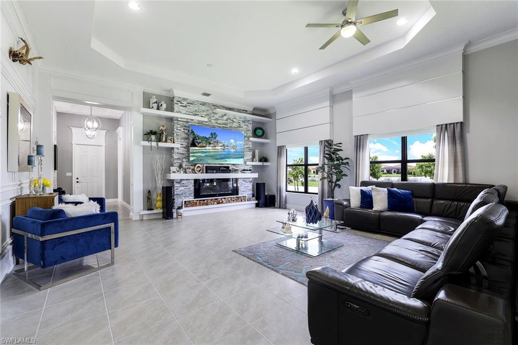 MAPLE RIDGE - Residential