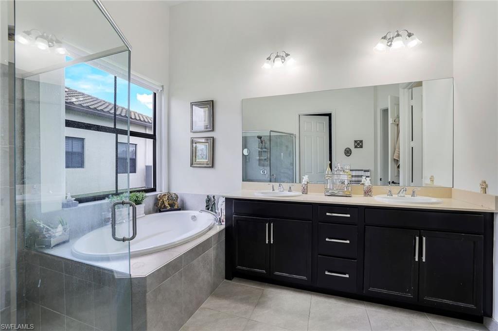 MAPLE RIDGE - Residential