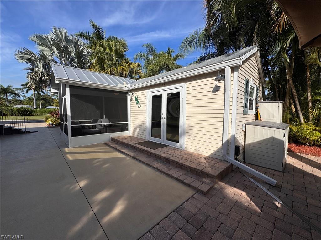 RIVERBEND MOTORCOACH RESORT - Land