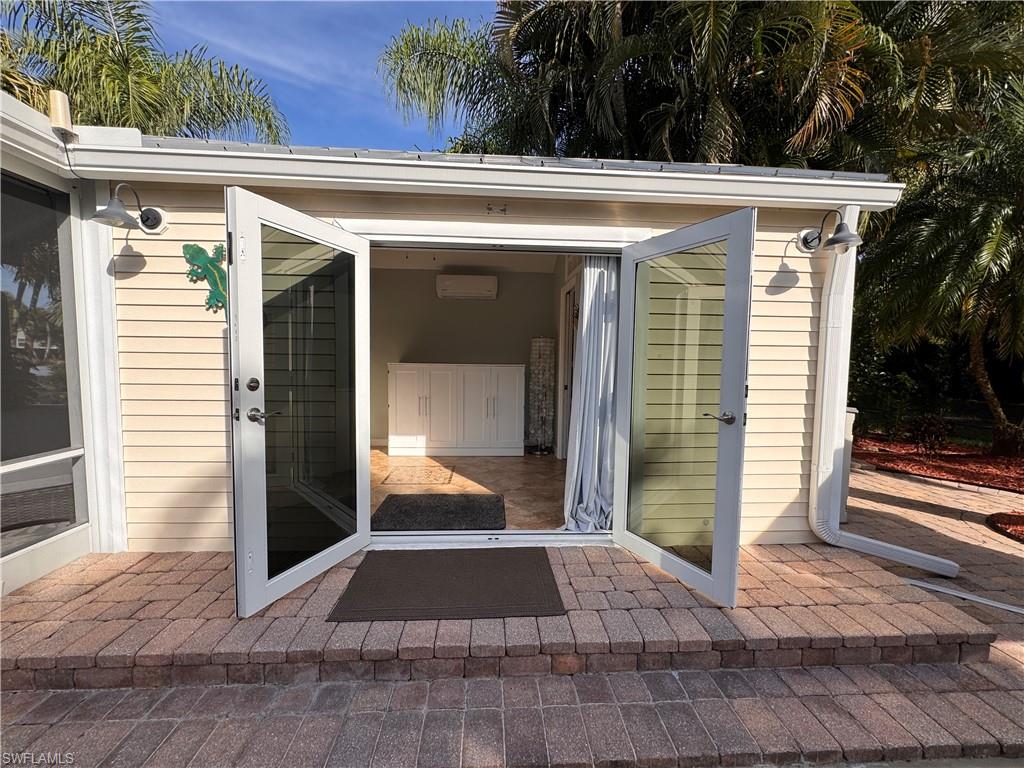 RIVERBEND MOTORCOACH RESORT - Land