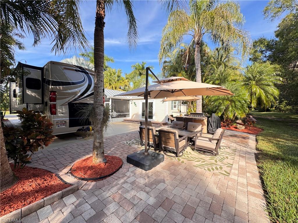 RIVERBEND MOTORCOACH RESORT - Land