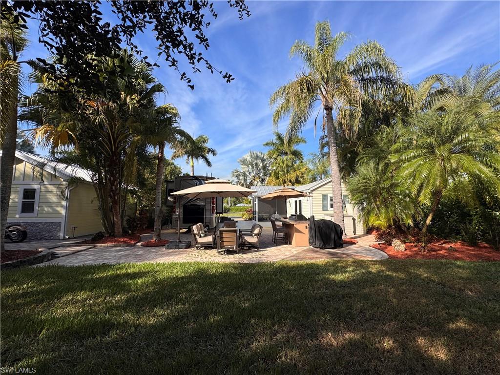 RIVERBEND MOTORCOACH RESORT - Land