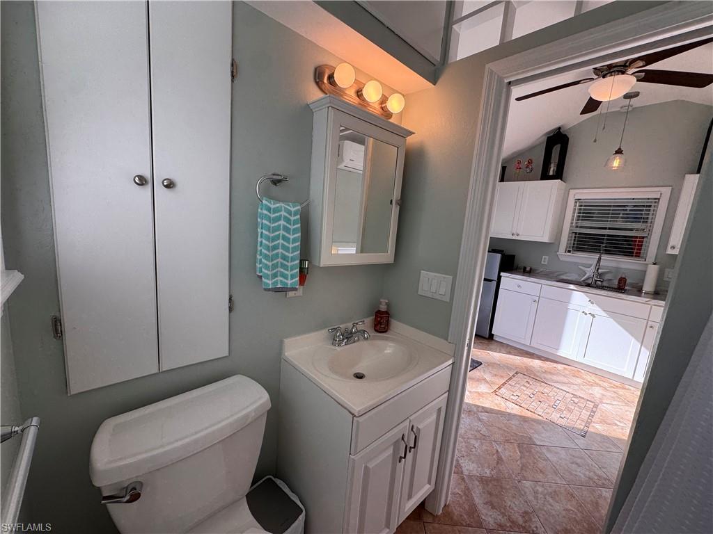 RIVERBEND MOTORCOACH RESORT - Land