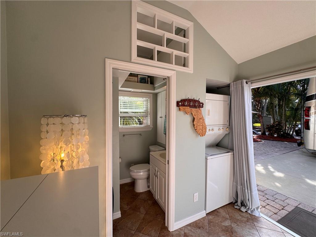 RIVERBEND MOTORCOACH RESORT - Land