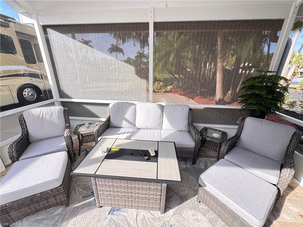 RIVERBEND MOTORCOACH RESORT - Land