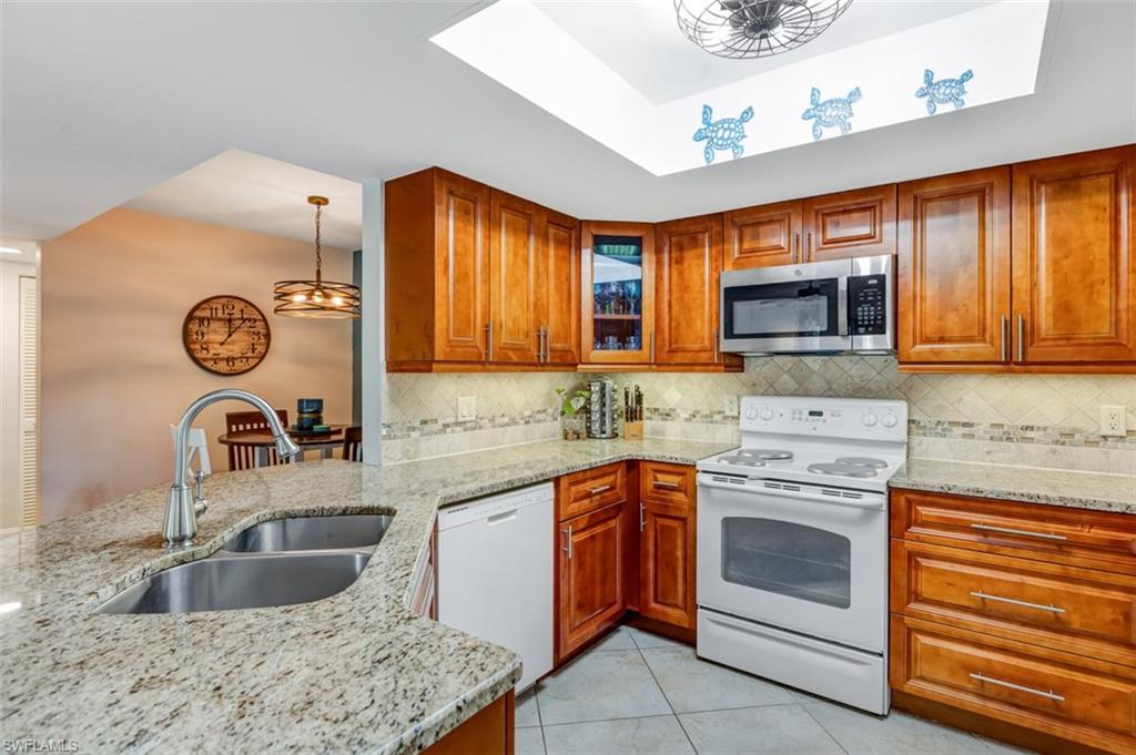 THE GREENS - Residential