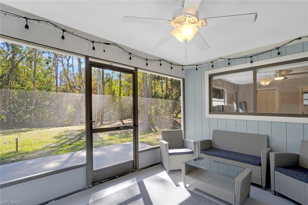 SAN CARLOS PARK - Residential