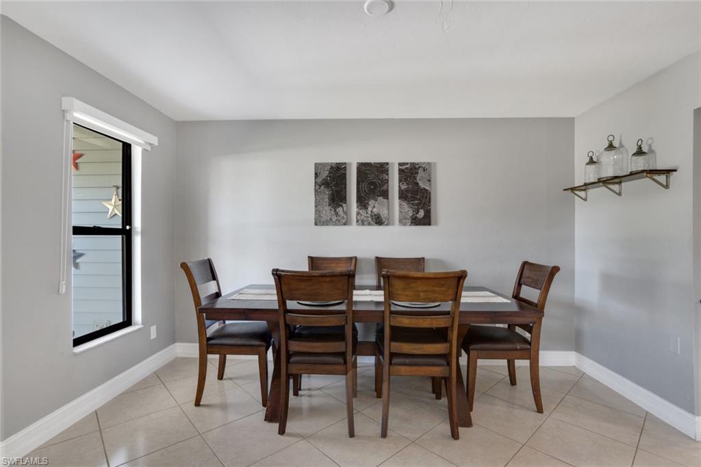 SAN CARLOS PARK - Residential