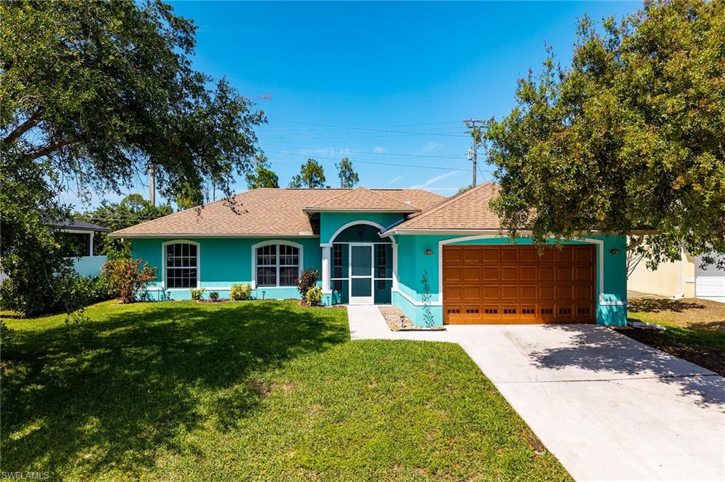 CAPE CORAL - Residential