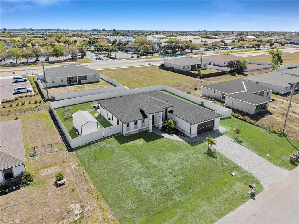 CAPE CORAL - Residential