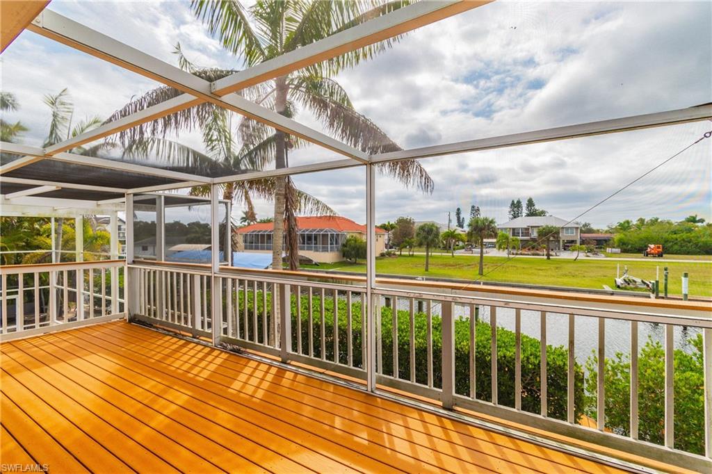 PIRATE HARBOR - Residential